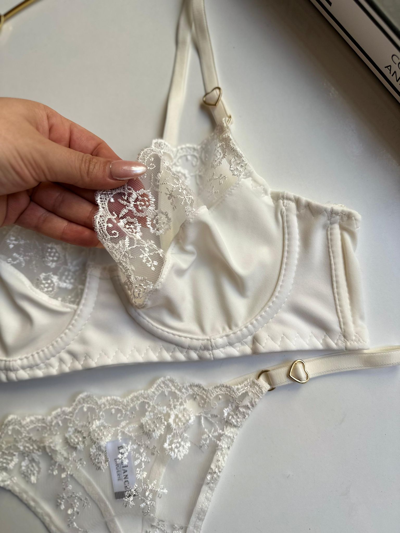 CanKüçükFashion dantel brode set