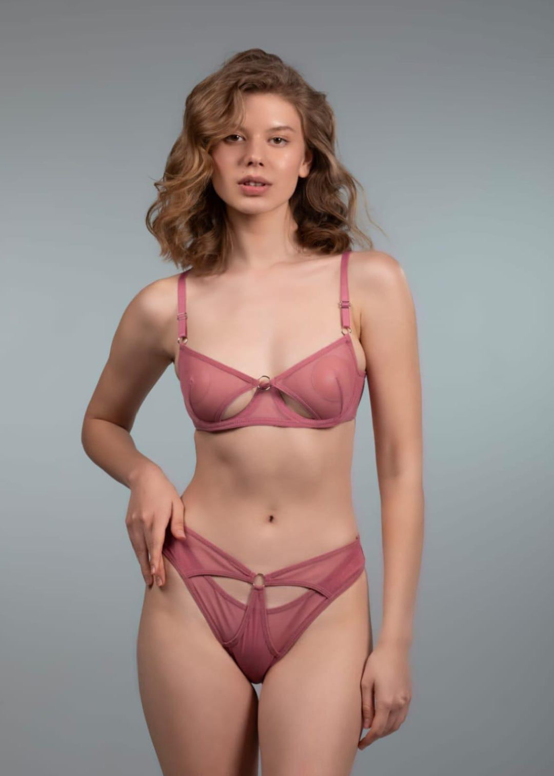 Modelli Tül Transparan Takım